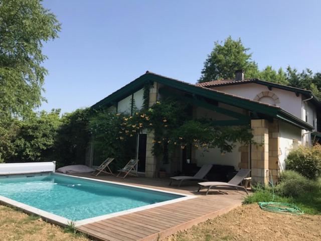 Belle Villa basque avec piscine et jardin de 3000m2 Saint-Jean-de-Luz Extérieur photo